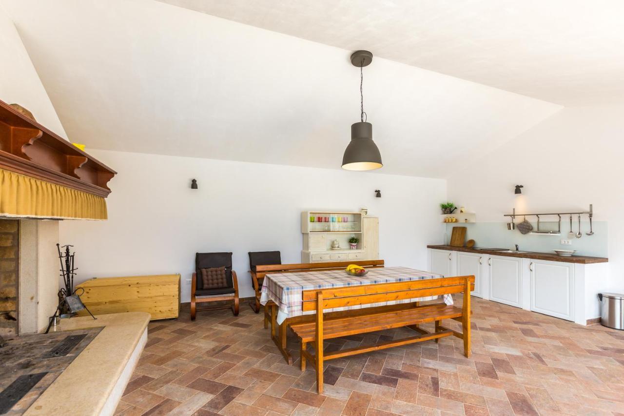 Villa Vignola Kavran Екстер'єр фото